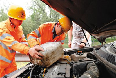 西塞山区额尔古纳道路救援